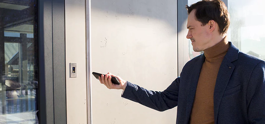 Wireless Digital Door Locks Repair And Installation in Bell, CA