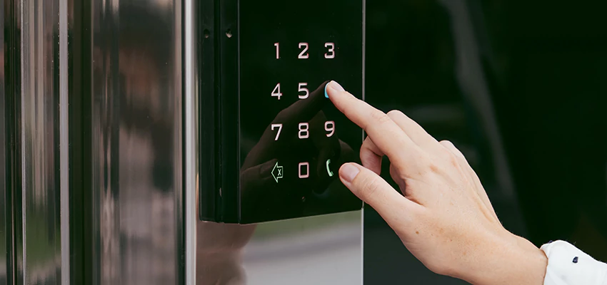Keyless Door Entry System in Bell, CA